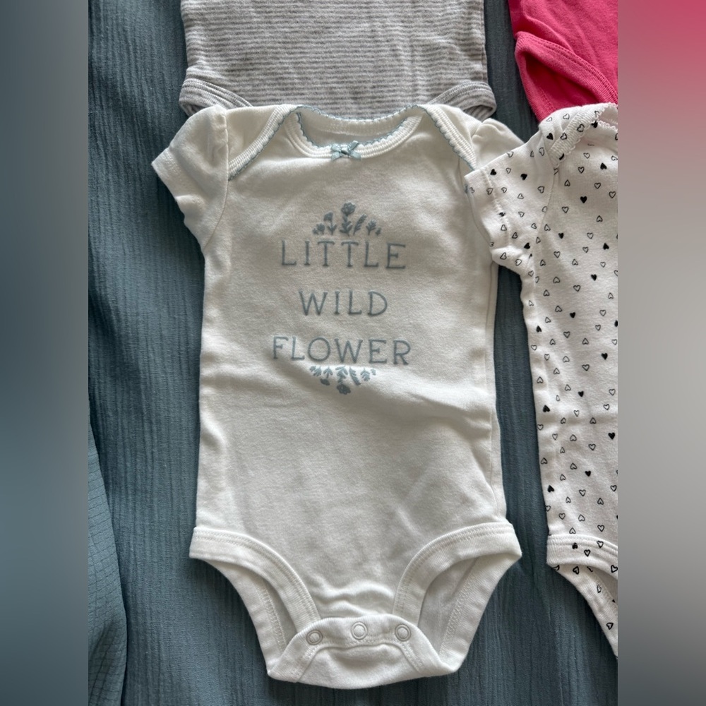 🛎️ Clearance Carter’s Baby Bodysuit 6 Pieces Size 3 Months - Picture 5 of 10